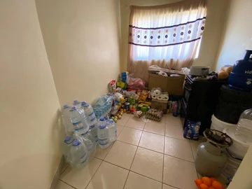 6 Bedroom House