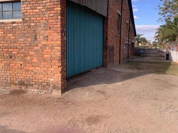 Warehouse & Factory