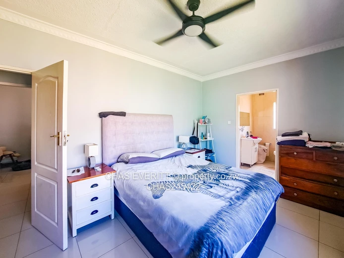 Three  Bedroomed Garden Flat In Highlands 