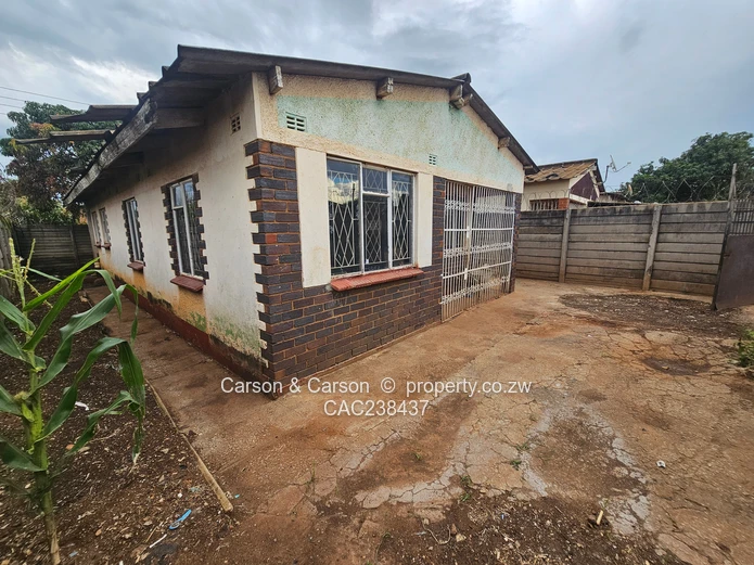 House to rent in Glen View 3