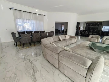 7 Bedroom Townhouse Complex