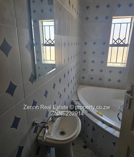 16ha farm with a 5Bed house in Beatrice, 250k, Ready for deeds  (Sole Mandate)