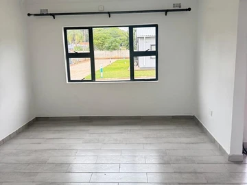 3 Bedroom Flat & Apartment