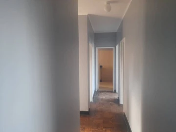 Flat To Let