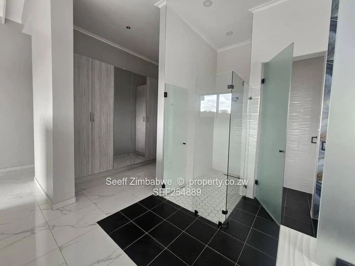 Exquisite 4-Bedroom All-Ensuite Modern Sanctuary | Glen Lorne