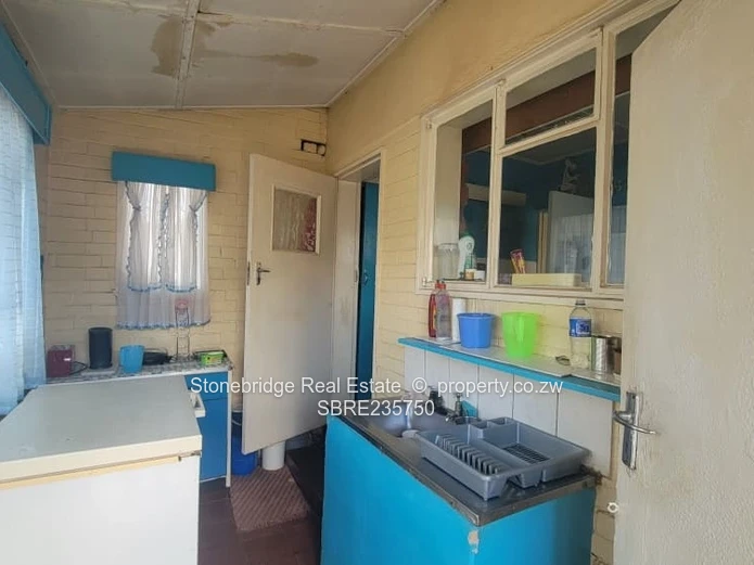 4 Bedroomed Semi-detached House in Paddonhurst for sale