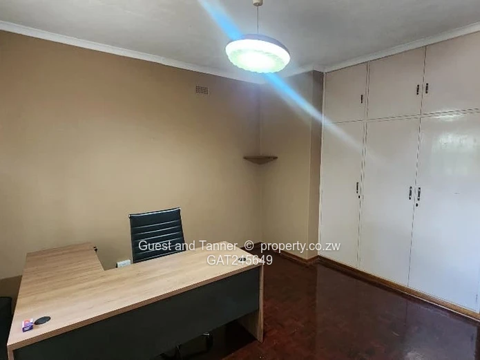 Commercial Property To Let In Mount Pleasant