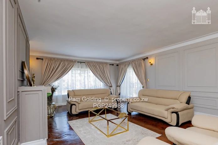 Luxurious Fully Furnished Home in Glen Lorne (Sole Mandate)