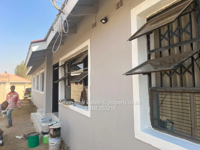 Cold Comfort 2in 1 house for sale (cluster )