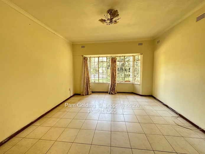 4 Bedroom House - Greystone Park 