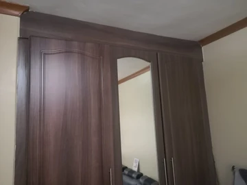 3 Bedroom Flat & Apartment