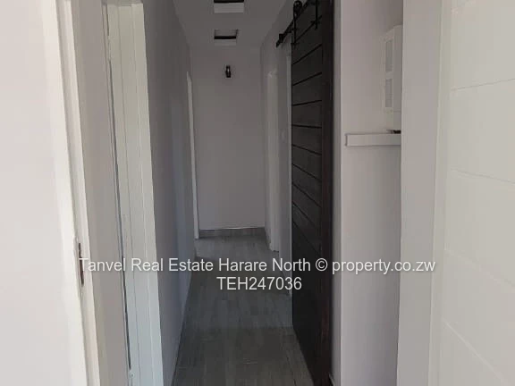 Available for Rental immediately in Graylands Estate is this state of the art 3 bedrooms house with 