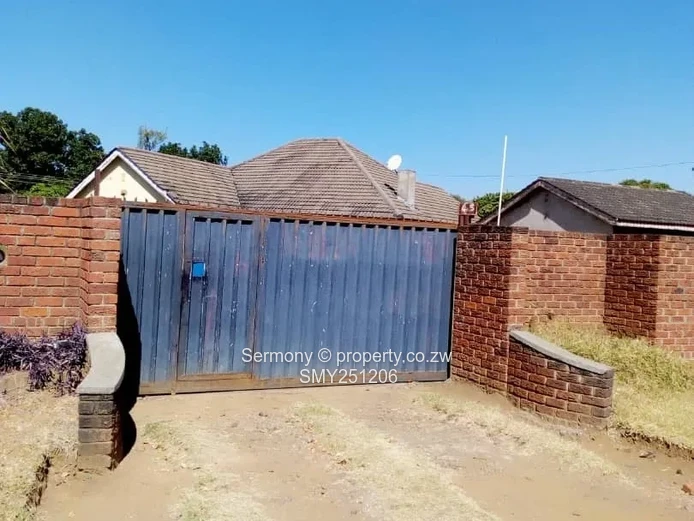 Residential house for rent 