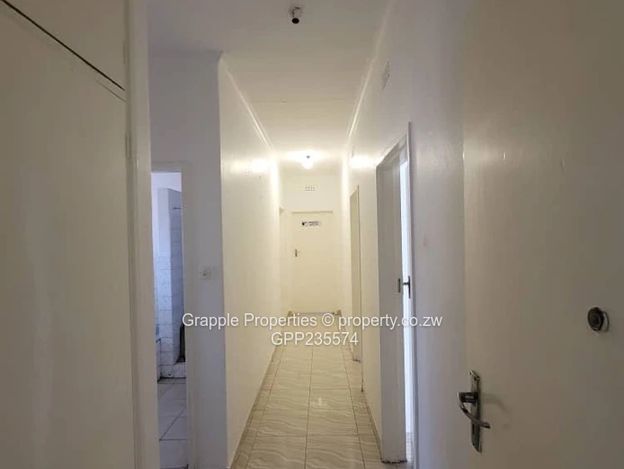 Greystone Park house to let