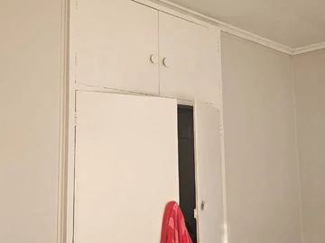 2 Bedroom Flat & Apartment