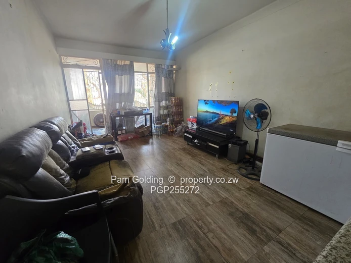 Ground floor 2 bedroom flat