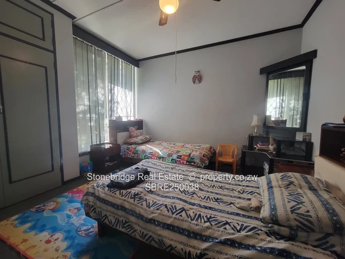 Beautiful 4 Bedroomed House in Hillside for sale