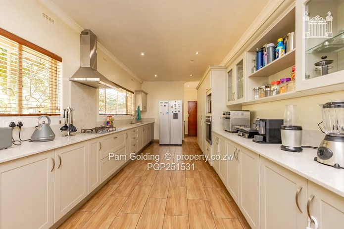 Location! Location! Family Home in Mt Pleasant