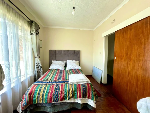 10 Bedroom Flat & Apartment