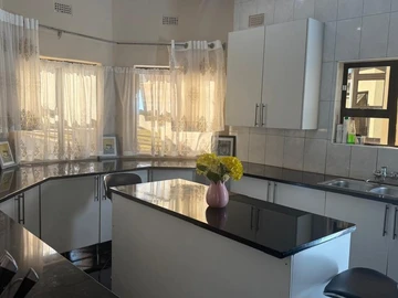 4 Bedroom Townhouse Complex