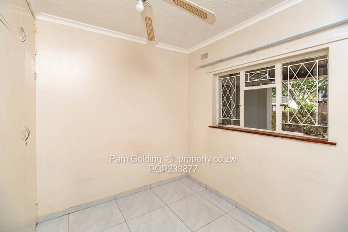 Beautiful Bluff Hill - Peaceful, Neatest, Sweetest Cluster Home Ever! (Sole Mandate)