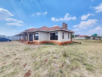 5 Bedroom House