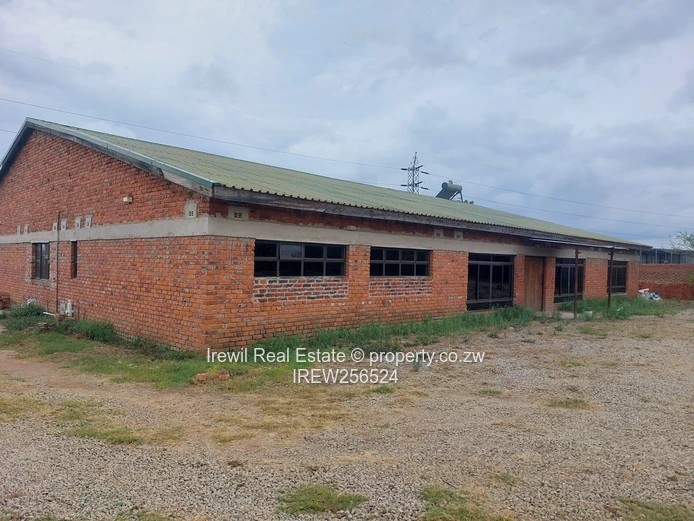 Pomona Commercial Property 
