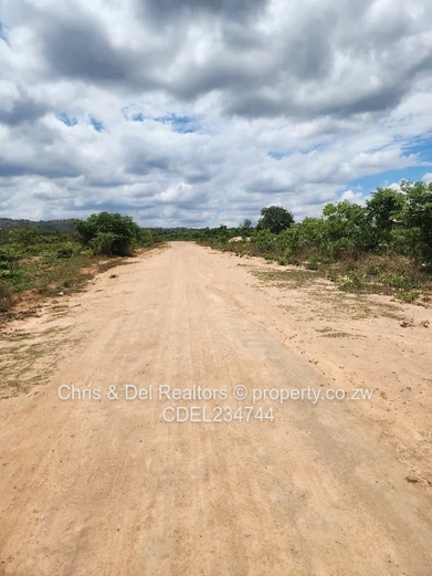 Rivercrest - Stand for Sale