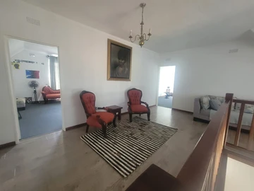 4 Bedroom Garden Flat