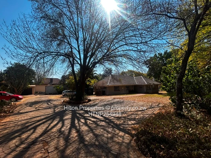 Space, privacy and an established garden setting — all within Old Alex Park