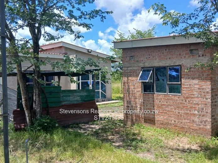 Clonmoran Stands, Halfway Road, Kadoma