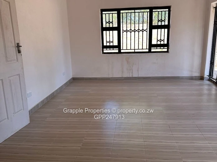 4-Bed Philadelphia Home - Modern Tiles & Borehole