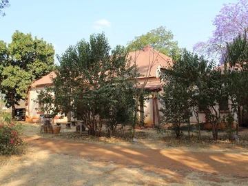 Commercial & Industrial Land