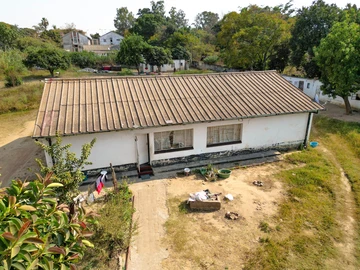 Commercial & Industrial Land