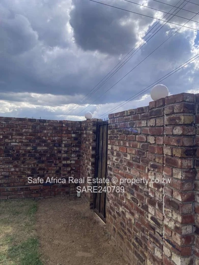 Zimre Park property to let