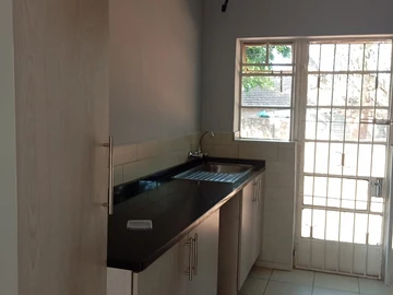 2 Bedroom Garden Flat