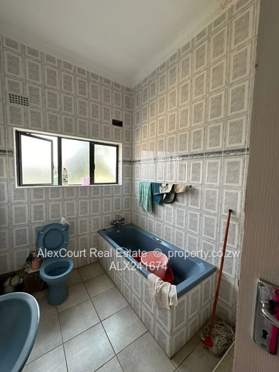 Duplex House In Greystone Park