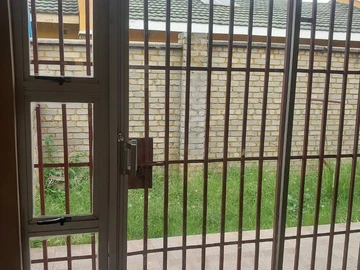 2 Bedroom Garden Flat