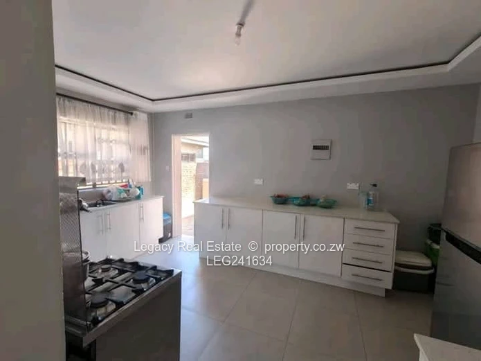 Comfortable 3-Bedroom Family Home – Mabvazuva Phase 2