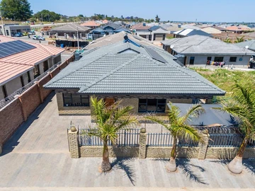 4 Bedroom House