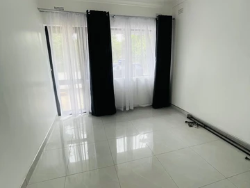 2 Bedroom Garden Flat