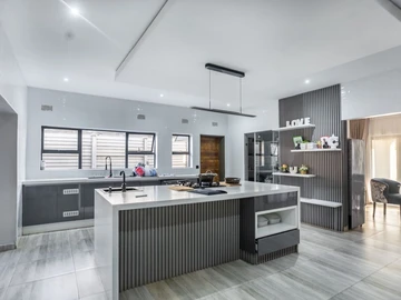 4 Bedroom House