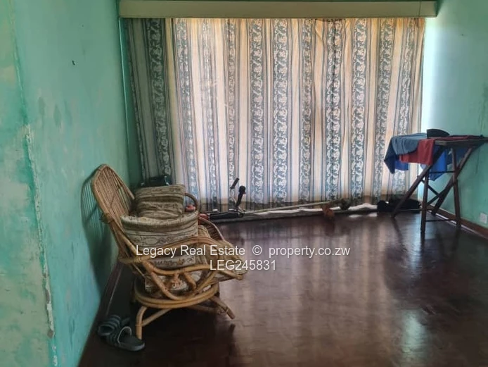 Subdivided Property With Development Potential In Old Marlborough