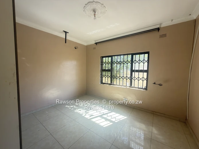 Kutandara Estate Family Home For sale (Sole Mandate)