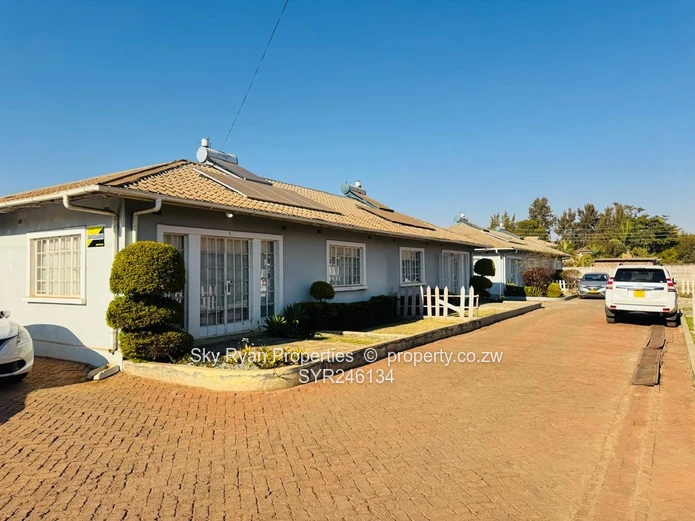 Marlborough Garden Flat For Sale