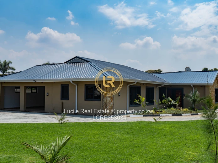 Contemporary Executive Residence in Westgate Goodhope