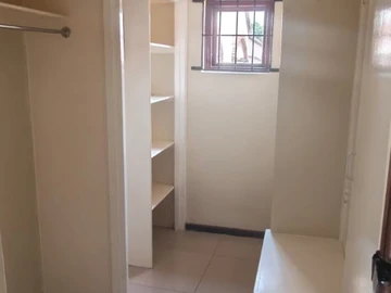 3 Bedroom Garden Flat
