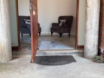 7 Bedroom House