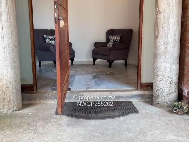 Matsheumhlope Luxury Residence — Property Listing