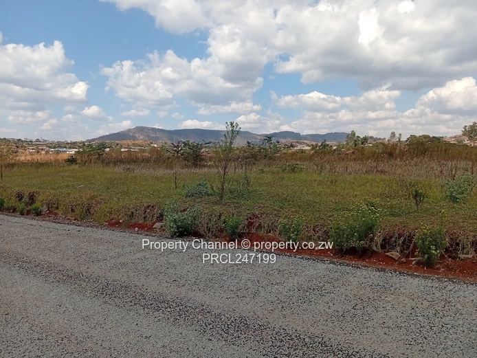 Mazowe 1000m² Stand – Main Road Frontage & Hill Views